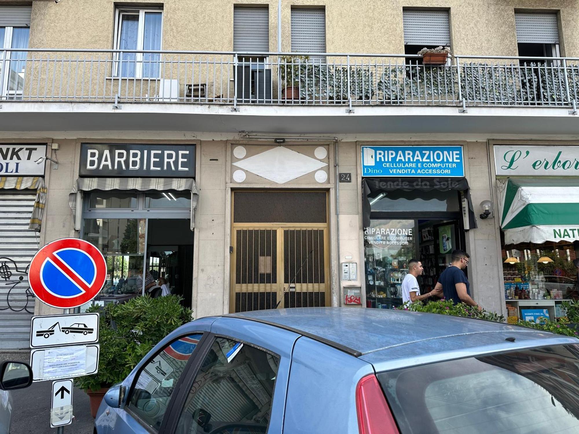 Confortevole * Milán
